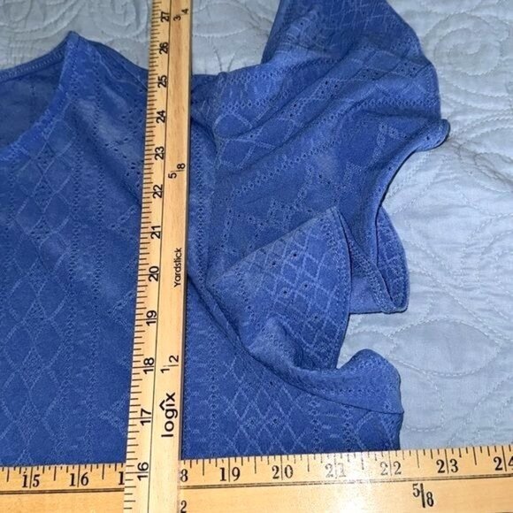Counterparts Blue Short Sleeve Textured Knit Top XL 95% Polyester 5% Spandex Wom - Picture 6 of 7
